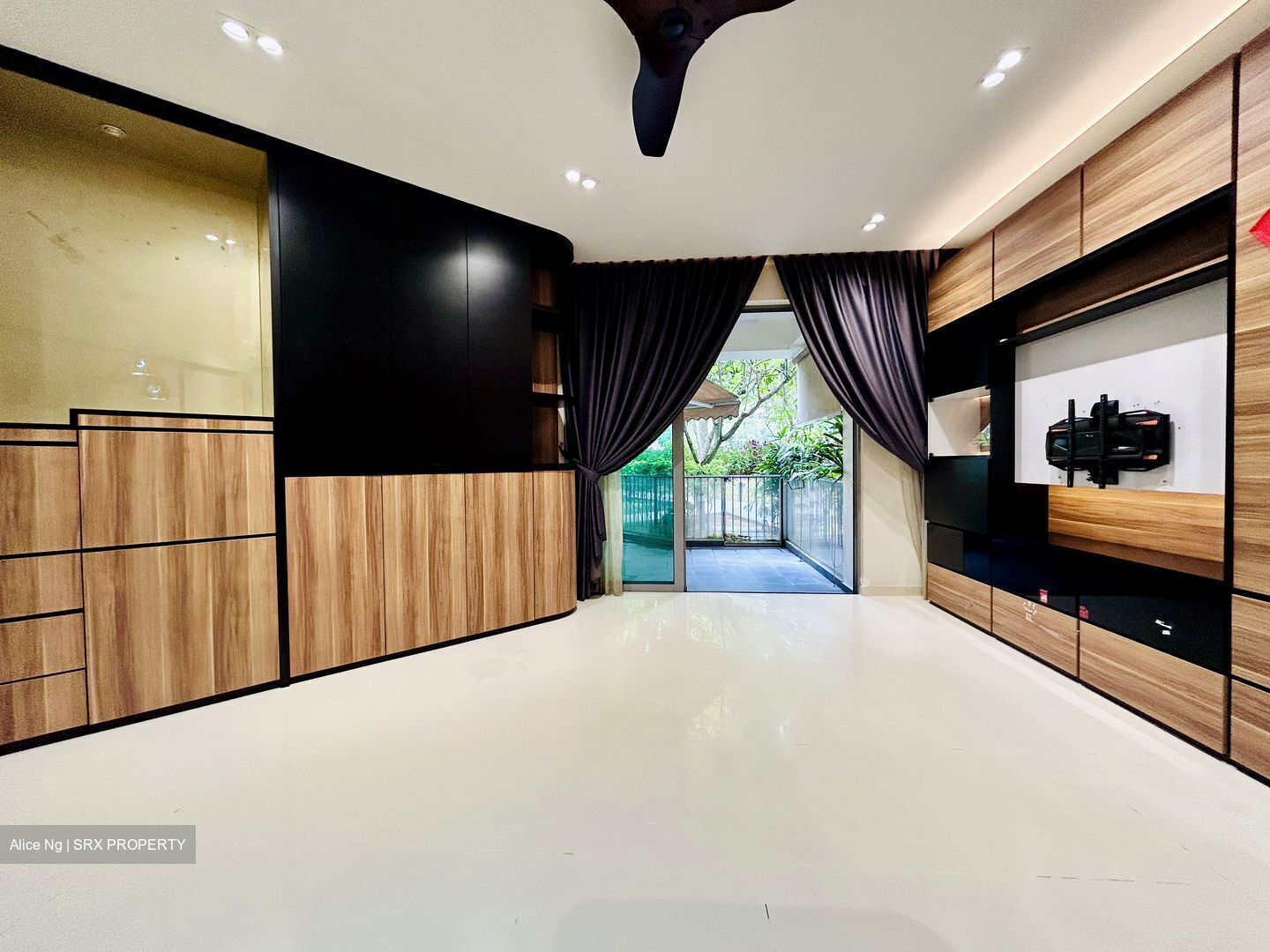 Eight Courtyards (D27), Condominium #578981711